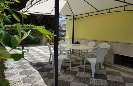 Casa Zara Appartamenti con patio e BBQ, a pochi minuti dal mare - Foto 3