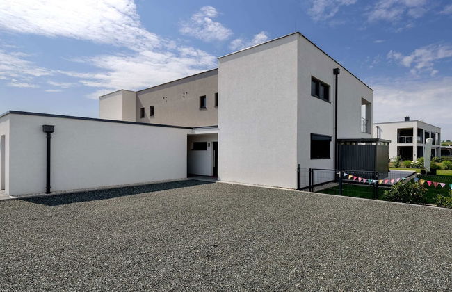 Heritage Apartment With Swimming Pond - Foto 16