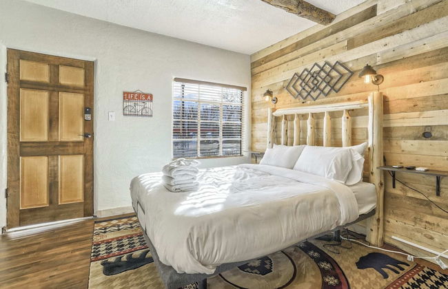 1BD Suitenear Old Colorado City & Hiking!dogs Welcome! - Photo 4