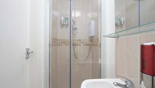 Victoria House Apartments - Foto 5, Shower