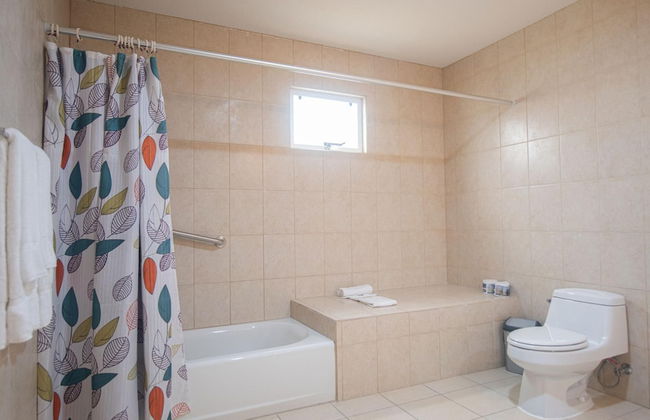 NEW Bay Harbor Studio 203 - Foto 9