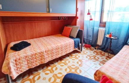 Yellow Submarine - Photo 11