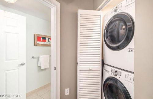 Waterfront Resort , World Class Marina & Slip - Foto 3