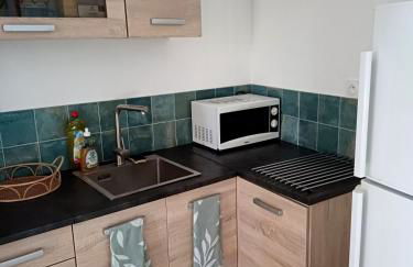 Charmant T1 en Provence Verte - Foto 3