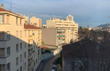 Joli Studio proche quartier Timone Climatisé - Foto 11