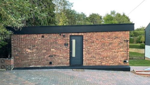 Exquisite 1-bedroom apartment with on-site parking - Foto 3