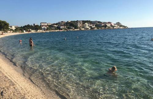 Deni - Foto 23