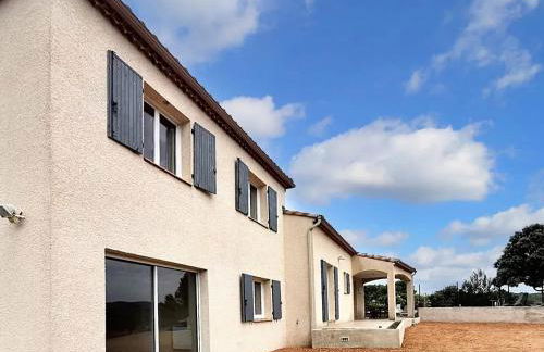 Spacieuse villa à Saint-Jean-du-Pin avec piscine privée - Foto 35