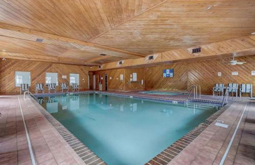 Lakefront Luxury for Families or Couples - Foto 27