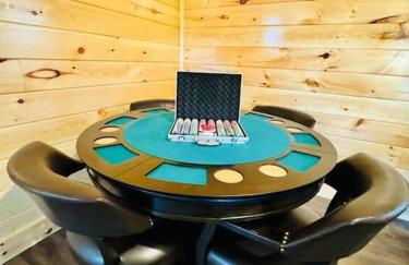 New! Indoor Pool/PS 5/Hot tub/Parkway - Foto 22