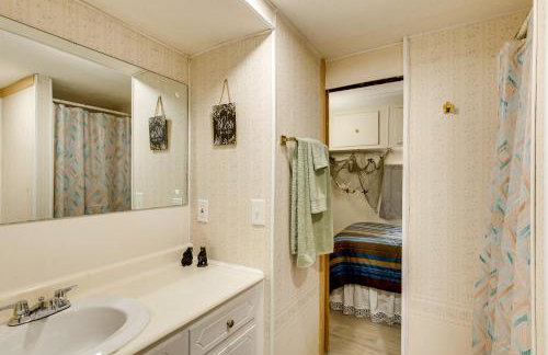 No Pet Fee! Peaceful Escape at Towner Properties - Foto 16