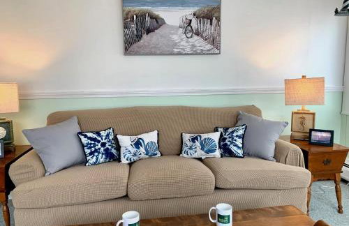 Beach Bliss at The Sandpiper Cottage - Photo 10