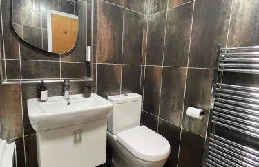 5 Roslin Place- 2 Bed Apartment - Photo 13