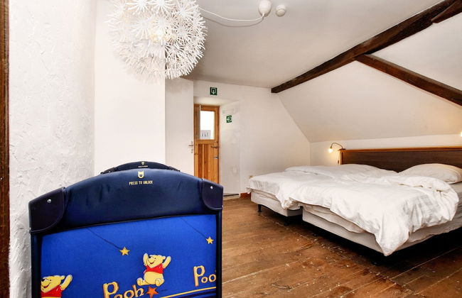 Holiday Home Ideal for Groups - Photo 15