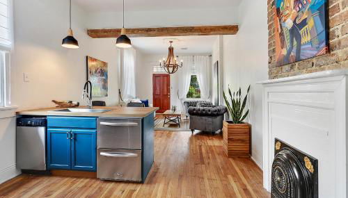 Modern Victorian House With Relaxing Courtyard - Near FQ - Foto 3