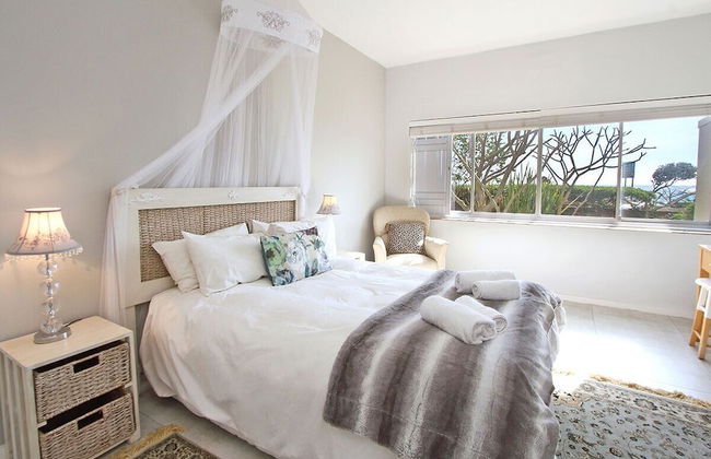 Edward Court 1 Bedroom Sea Facing - Foto 3