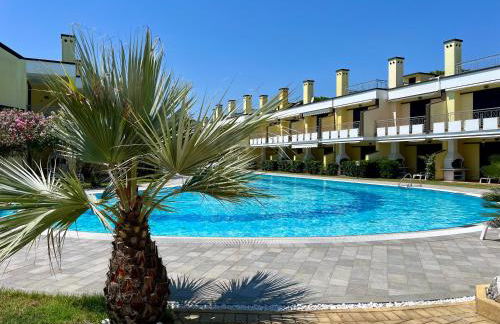 Ferienhaus Residenz Capo Nord Aprilia Marittima bei Lignano , Via Capo Nord 5 Haus 42 - Photo 2