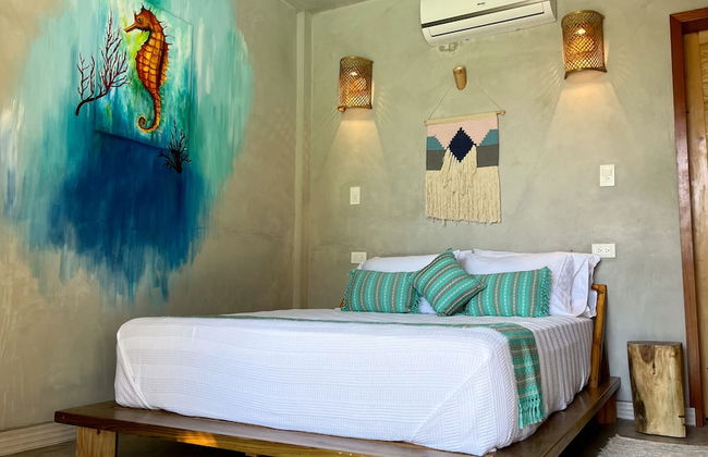 SHANTI SURF CAMP - Photo 4