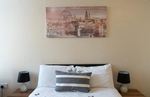 New 2 bed apartment with stunning views of Arthur Seat Mountain - Foto 11