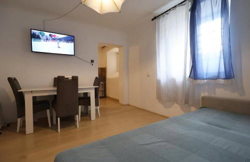 Cozy Apartment at Central Keglić - Foto 6
