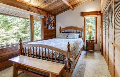 Hot Tub and Whale Watching! Scenic Sitka Escape - Foto 27