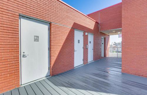 Walk to UA Campus Apt with Secure Parking! - Foto 25