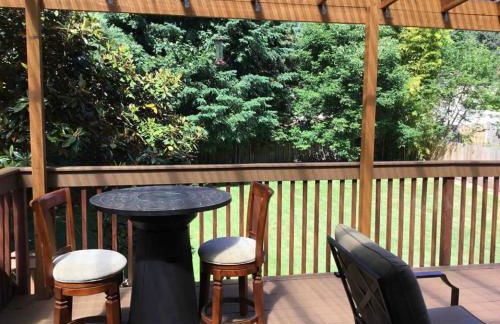 West Linn Relaxing Entire Home WiFi TV Yard BBQ Eateries - Foto 65