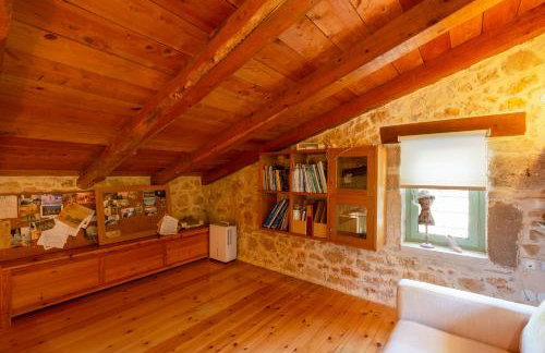 Nature Retreat Green Oasis Villa with Private Pool & Rooftop Hot Tub - Foto 30