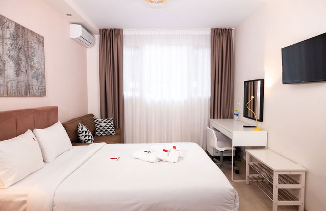 City Plaza Apartments & Rooms - Foto 10