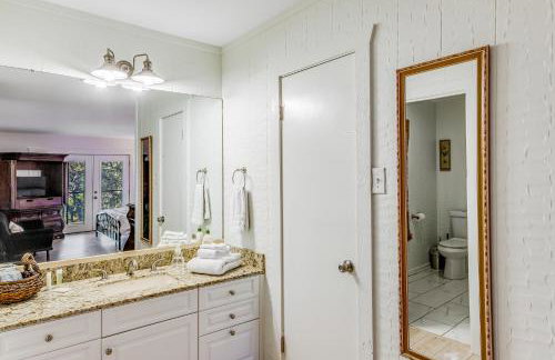 Hill country gem with private pool, deck, firepit, Ping-Pong, foosball, & WiFi - Photo 29