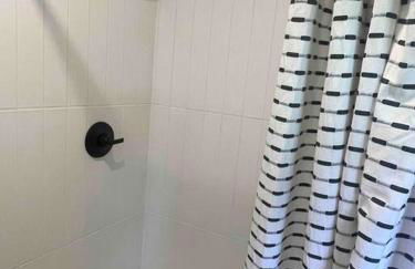 2023 Remodeled 4bed/2bath Home! - Foto 25