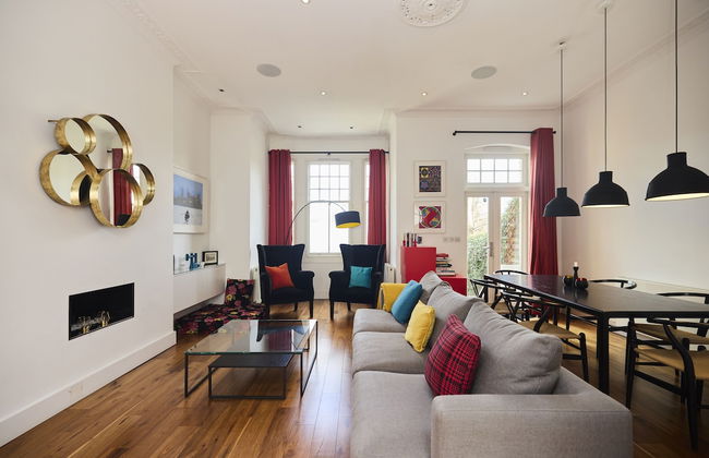 The Clapham Crib - Spacious 4bdr House With Patio - Foto 1
