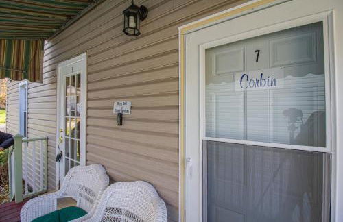 Stay In Ohiopyle in the middle of town by the GAP trail - Foto 23