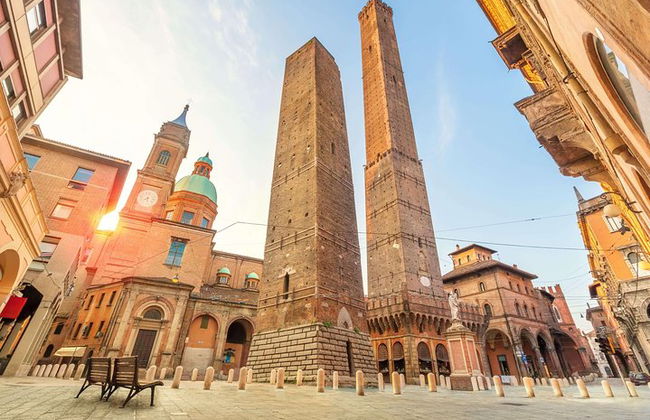 Private Transfer: Florence to Venice with Stop in Bologna - Photo 4