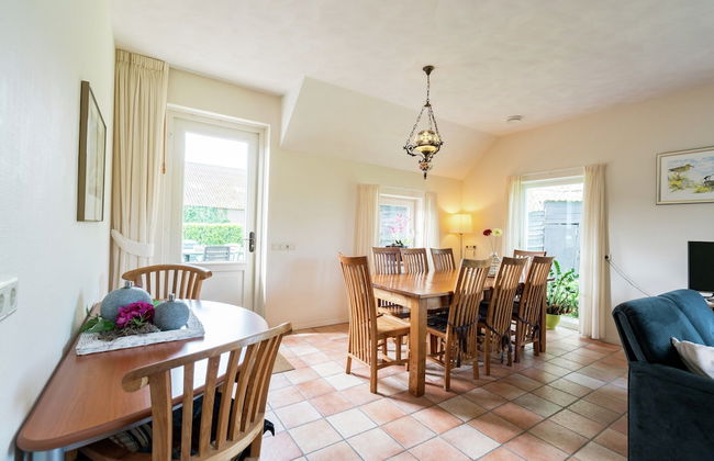 Farmhouse in Rheeze Near Forest and Meadows - Photo 15