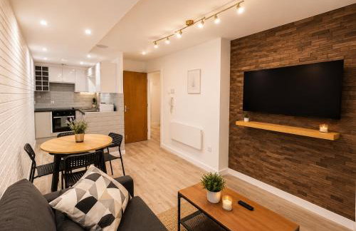 One bed apartment - City Centre - Photo 4
