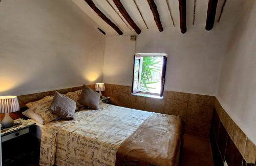 Casita-1 To 5Guests-Pool-Patio-Bbq-Parking - Photo 12