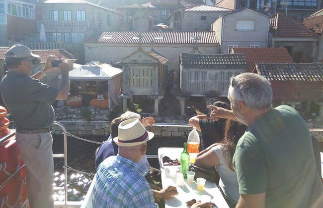 Giro in barca sulla Ría + Degustazione di cozze - Foto 3