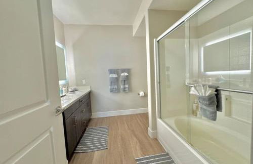 Cozy Large 1 Bedroom Condo by UCLA - Foto 23