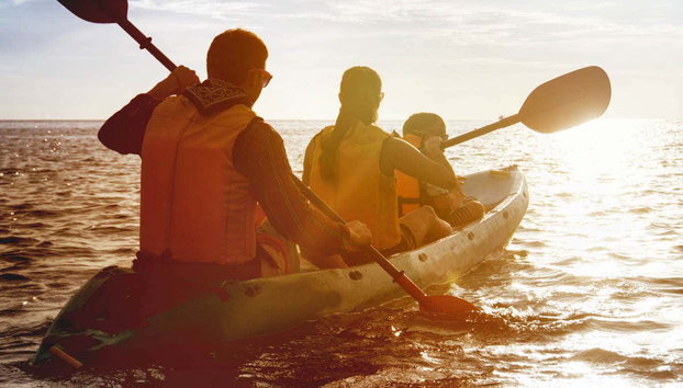 Tour nocturno en kayak por los manglares de Mandinga - Foto 2, Kayak al atardecer por los manglares de Mandinga