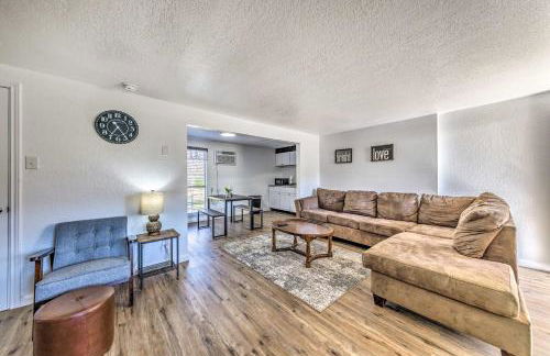 Bright 2-Story Condo 8 Mi to Grindstone Lake - Foto 6