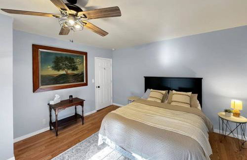 Brookside Cabin with HotTub and FirePit - Foto 24