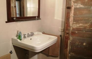 LA BOTTEGA DEL CALZOLAIO - Foto 7