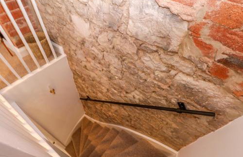 The Warren - Photo 18