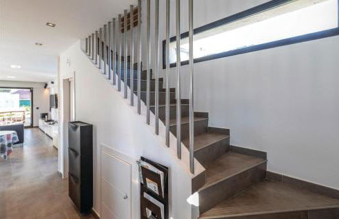 Awesome Home In Sant Pere Pescador - Foto 23