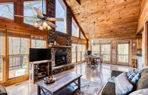 Serene Cabin*Mountain Views*Hot Tub*Large Decks - Foto 25