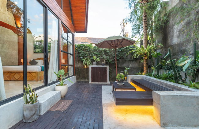 Azure 2BR Modern Private Pool Villa in Pererenan - Photo 32