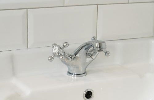 The Regal Apartment - Photo 24