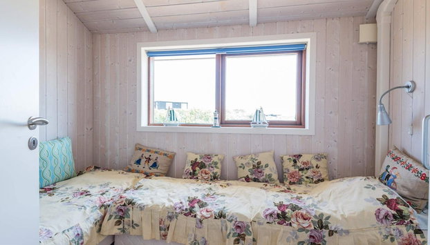 6 Person Holiday Home in Fano - Foto 3, Habitación