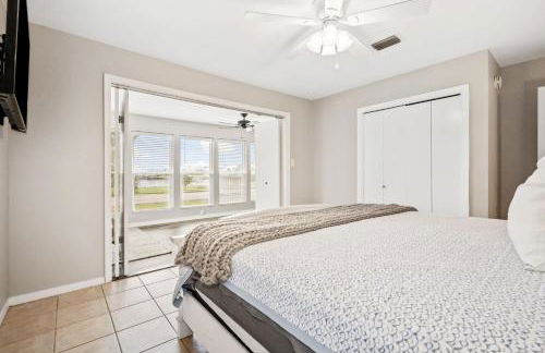 Spacious Audubon Home in Colony Cove w Water Views - Foto 22